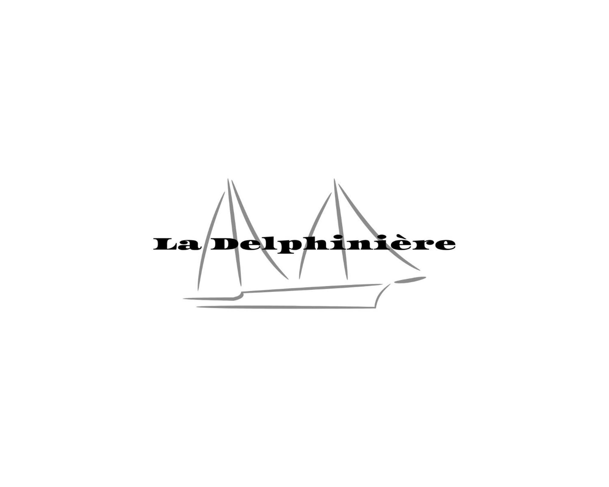 La Delphiniere : Bord De Mer, Equipements De Qualite * Urville-Nacqueville
