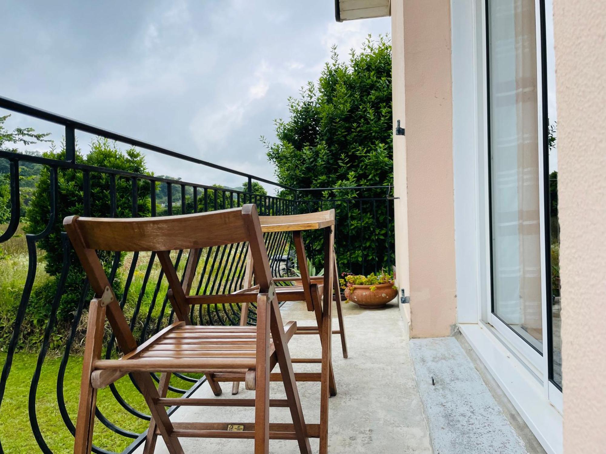 La Delphiniere : Bord De Mer, Equipements De Qualite Holiday home *